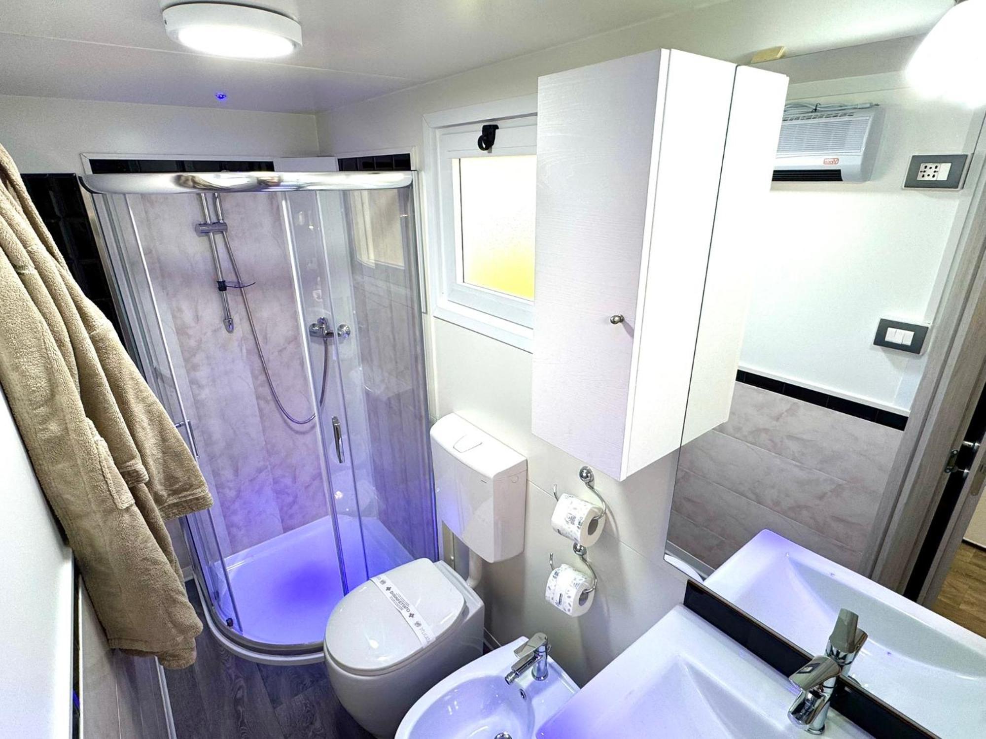 Luxury Caravan At Union Lido Cavallino-Treporti Εξωτερικό φωτογραφία